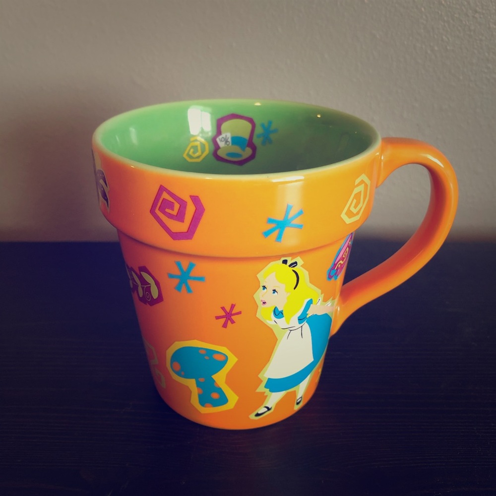 Disney Alice in Wonderland Flower Pot Mug